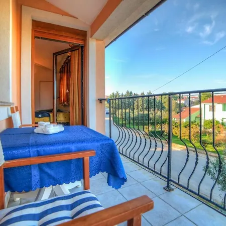 Maya 165 Guest house 3*