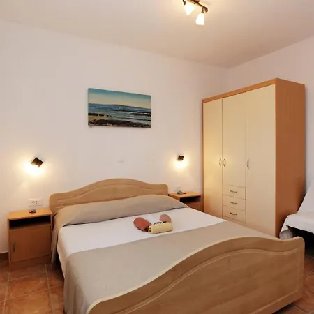 Guest house Maya 165